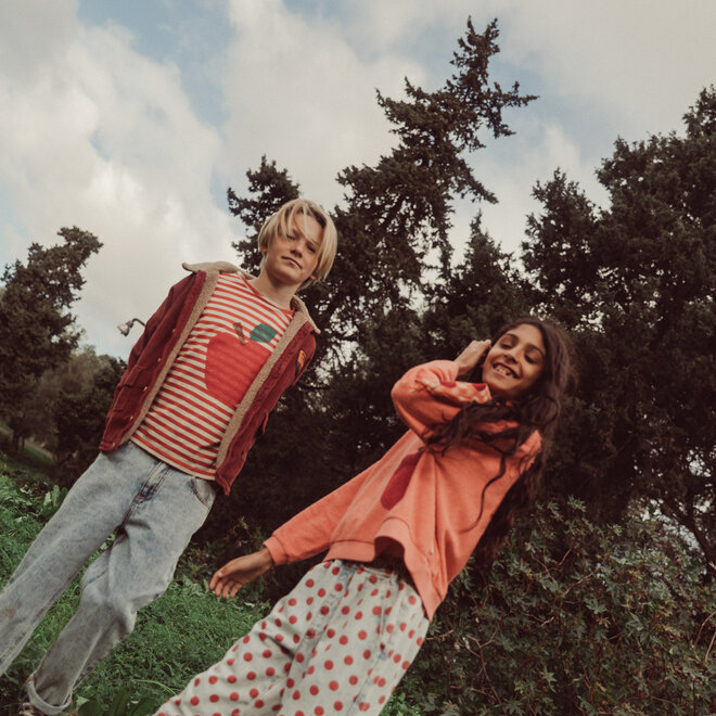 Piupiuchick - Oversize t-shirt red & ecru stripesapple print