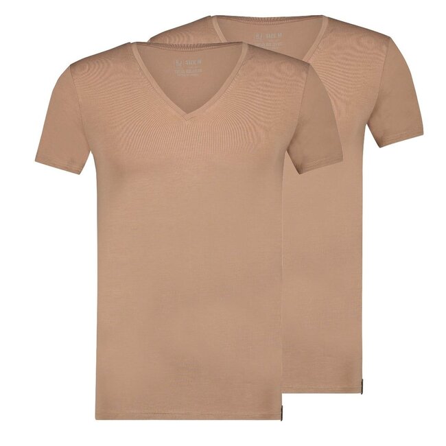 RJ BODYWEAR MADRID T-SHIRT DEEP V-NECK 37-063 NATURAL