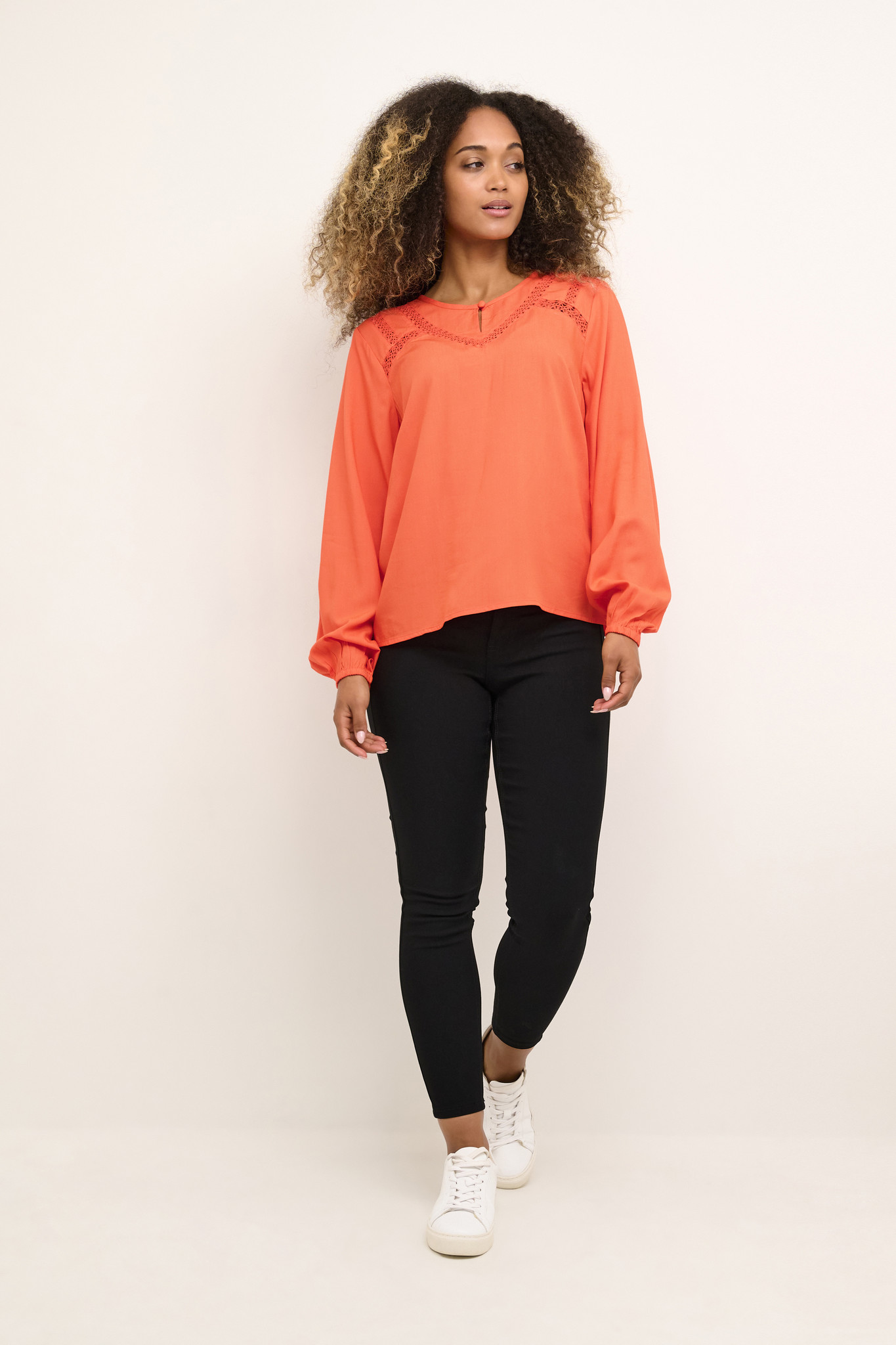 CREAM 10611176 Crmanlia blouse tigerlily