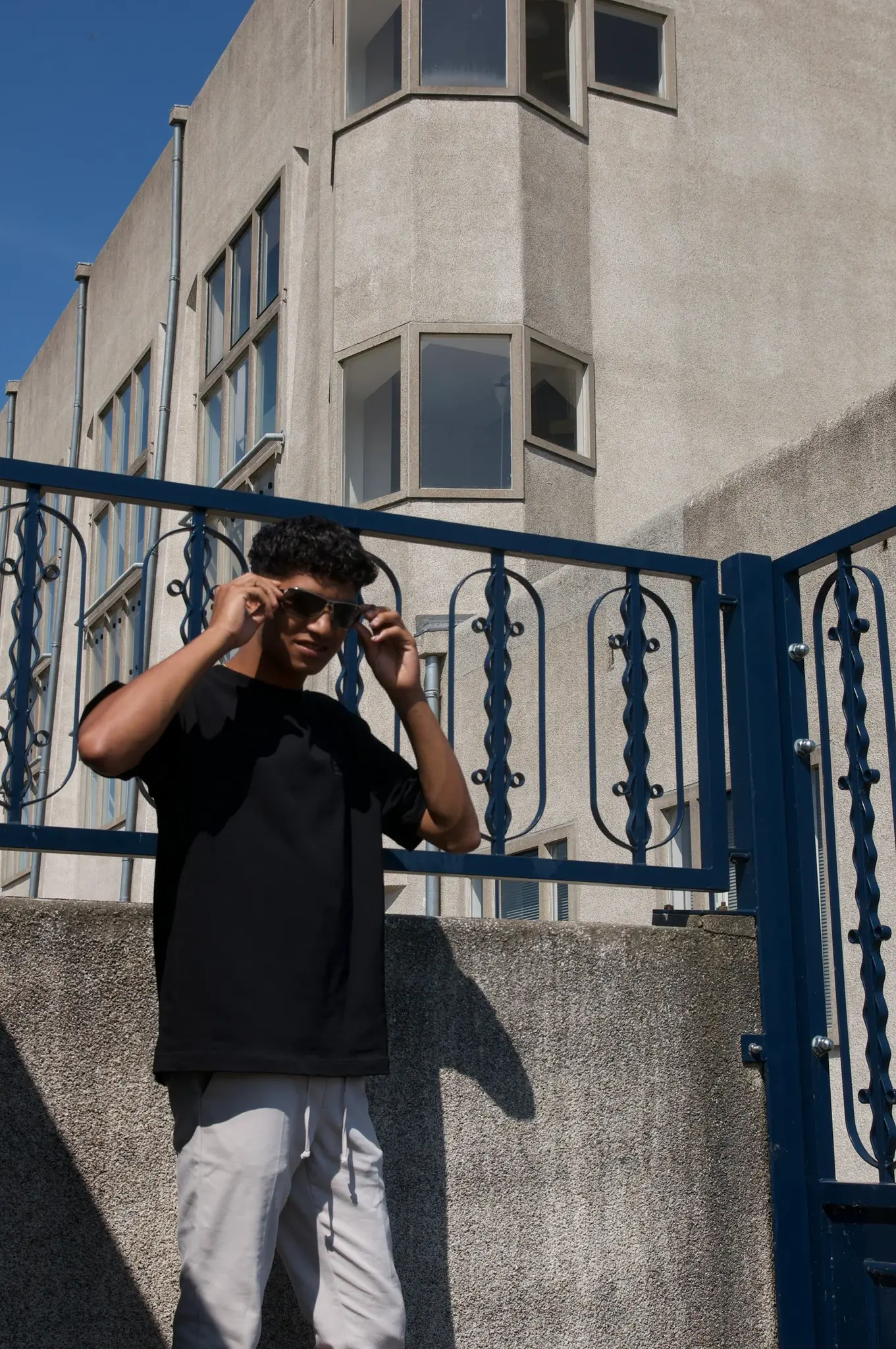 Entrepreneurs Club Oversized Black T-shirt