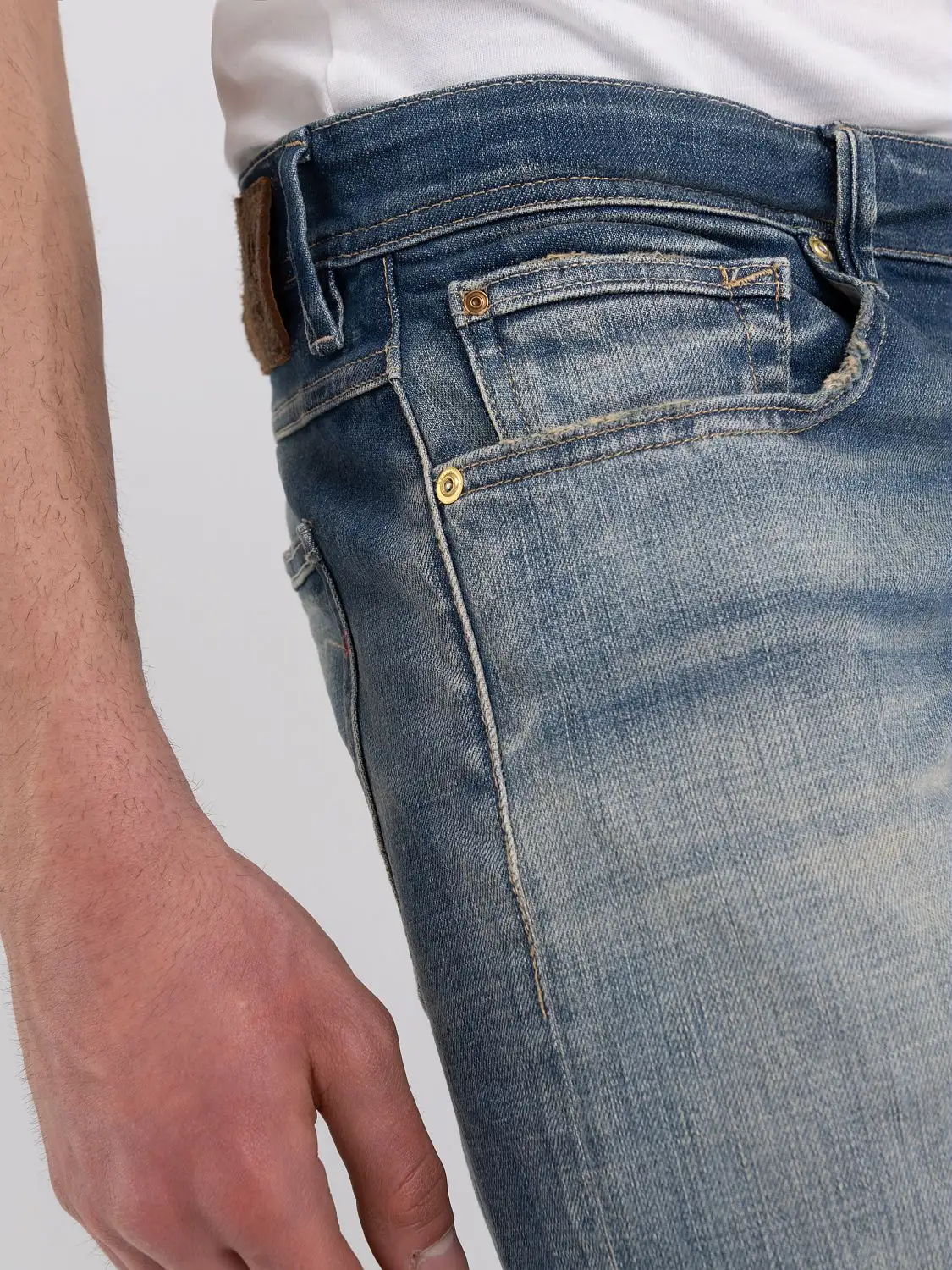 REPLAY REGULAR FIT WILLBI JEANS M1008P.000.619 594