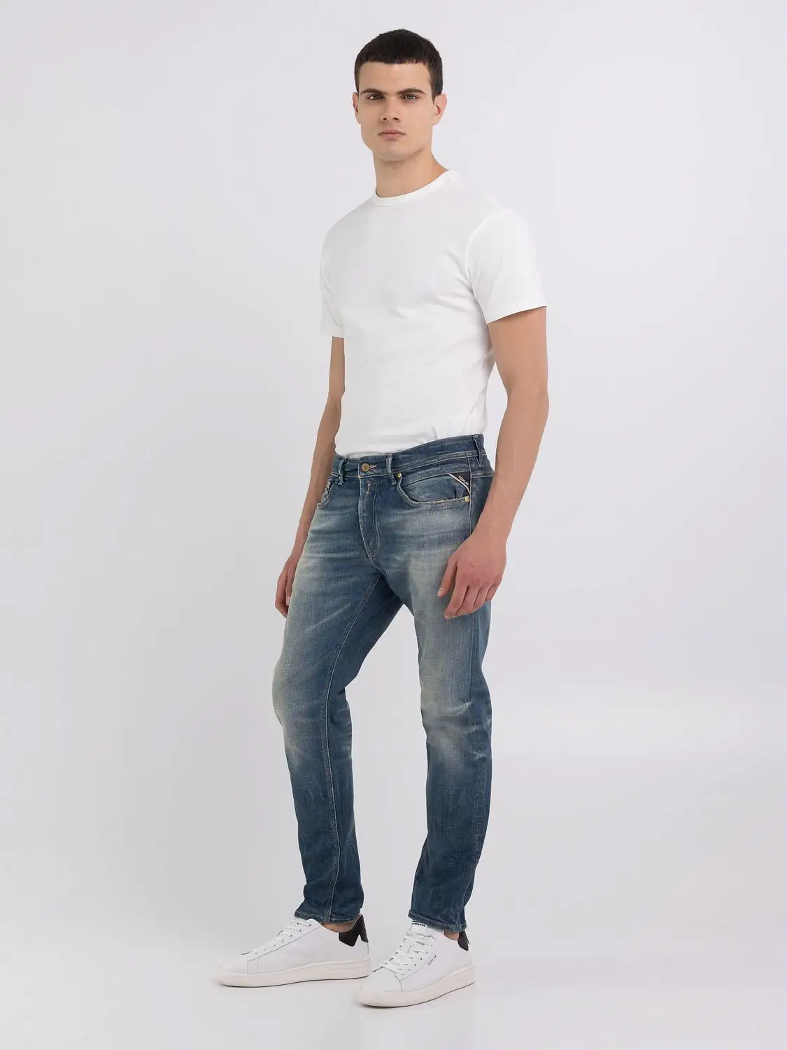 REPLAY REGULAR FIT WILLBI JEANS M1008P.000.619 594