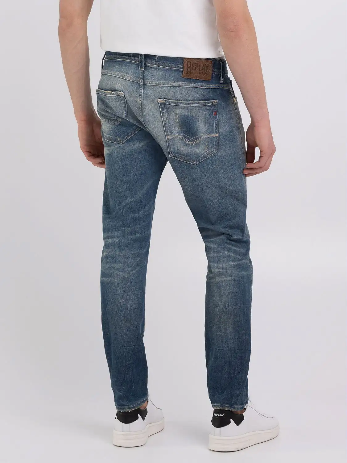 REPLAY REGULAR FIT WILLBI JEANS M1008P.000.619 594