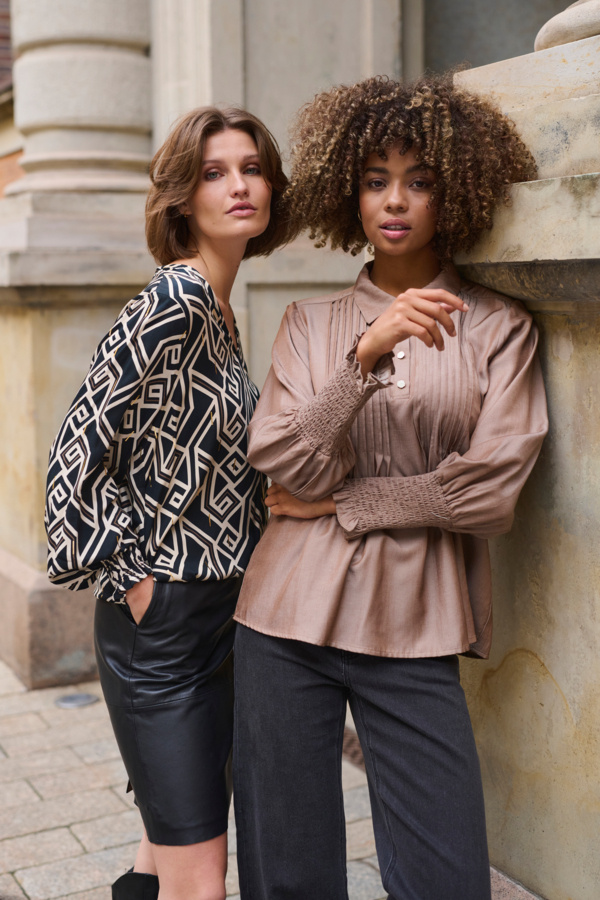 CULTURE CUmalton Blouse 50110017 Black 500012