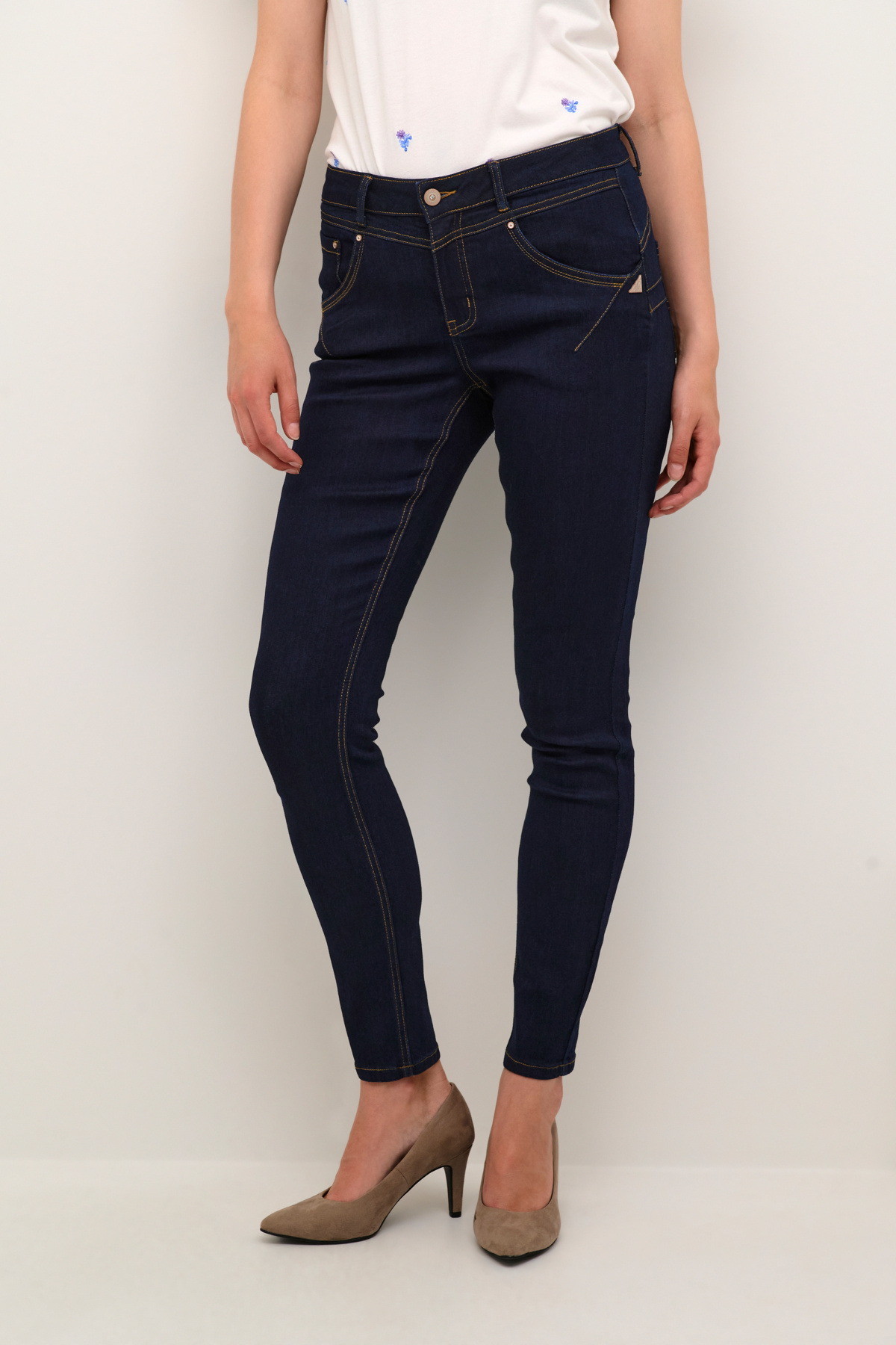 CREAM 10604221 Amalie jeans shape fit rinse dark blue