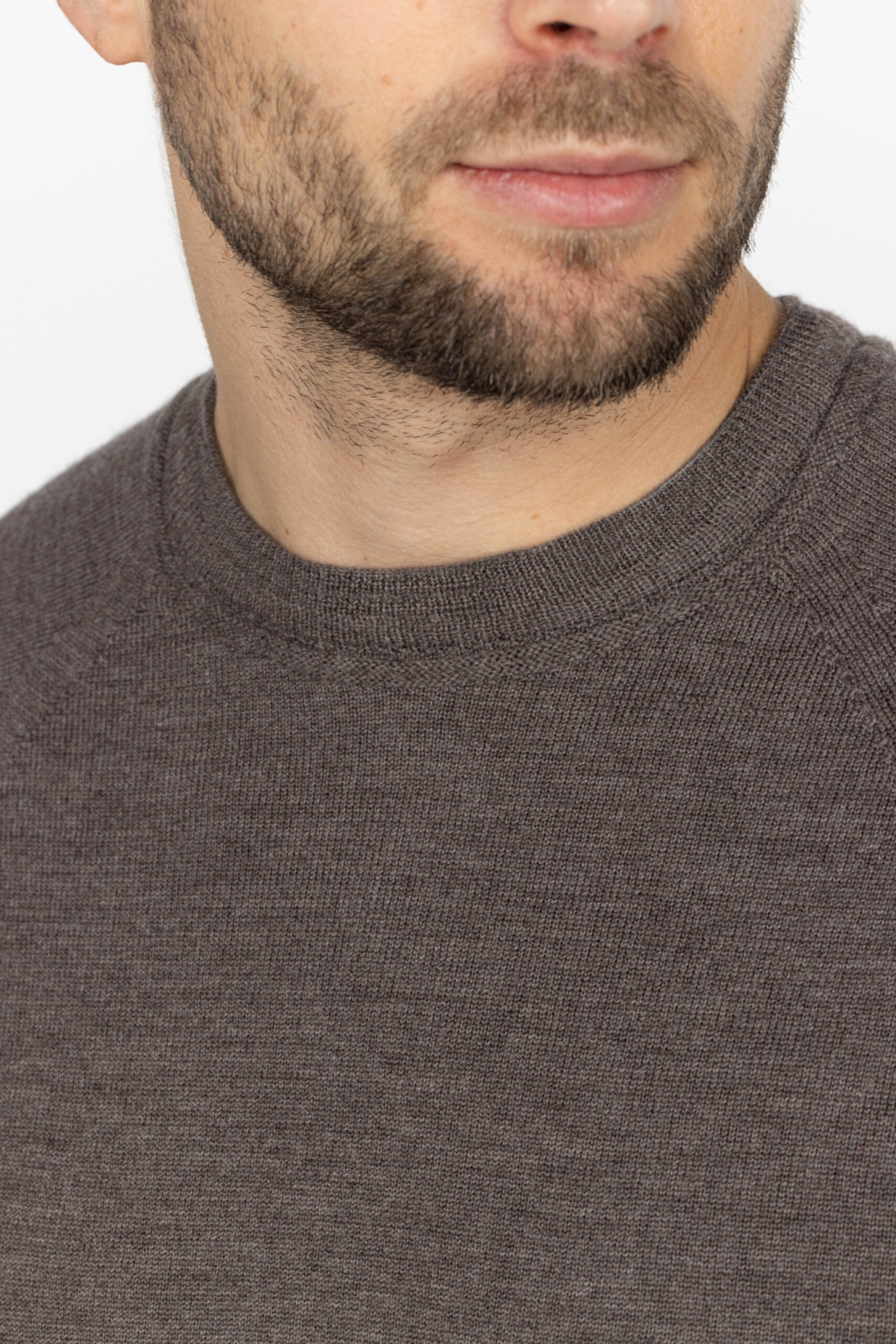 MEEDIN Meedin Ronde Hals Merino Taupe