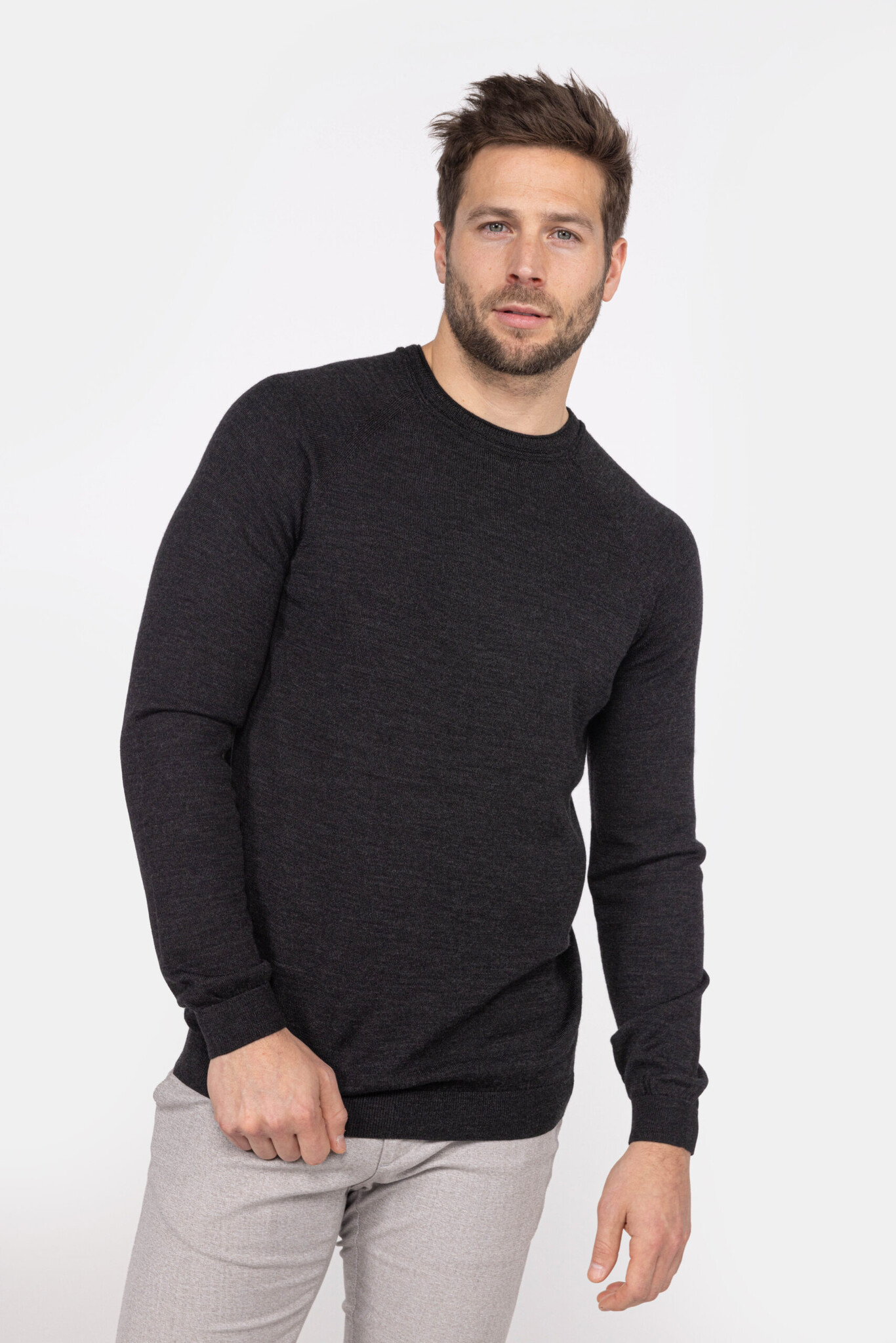 MEEDIN Meedin Ronde Hals Merino Zwart