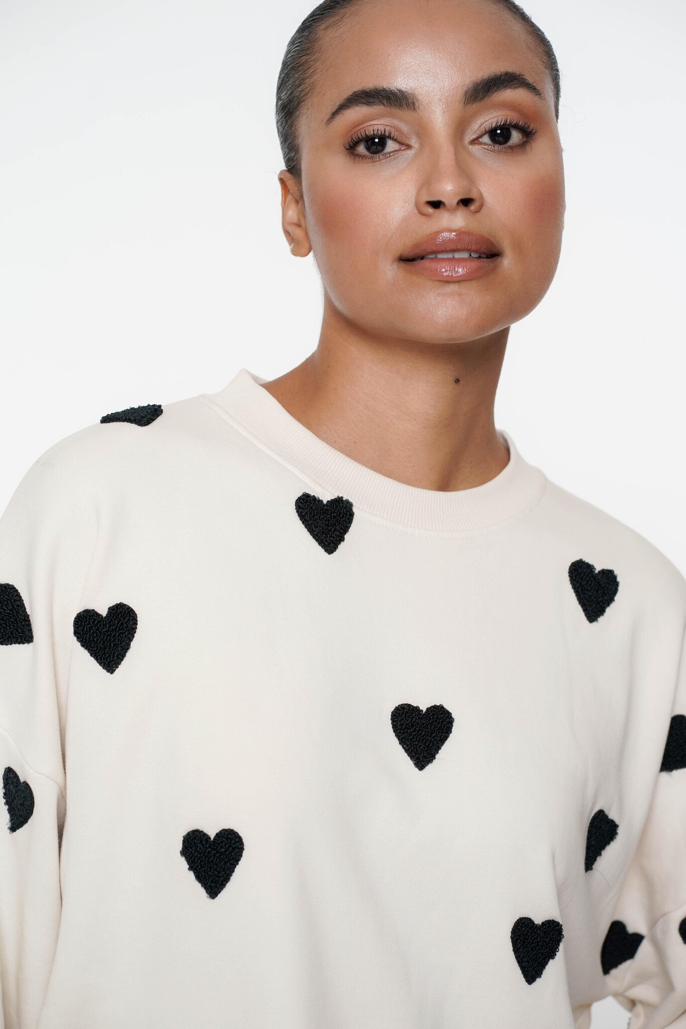 GEISHA Geisha Hearts Sweater
