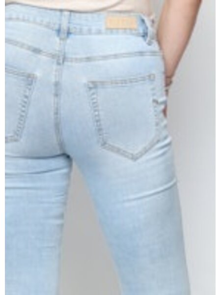 BIANCO 121520 Cava flare ice blue denim