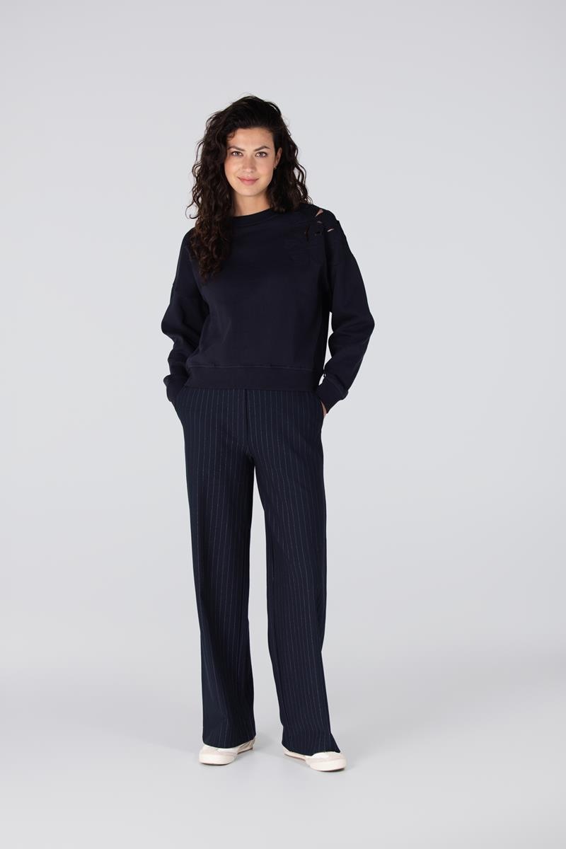 JANSEN AMSTERDAM Gaby long sleeve flower detail dark blue