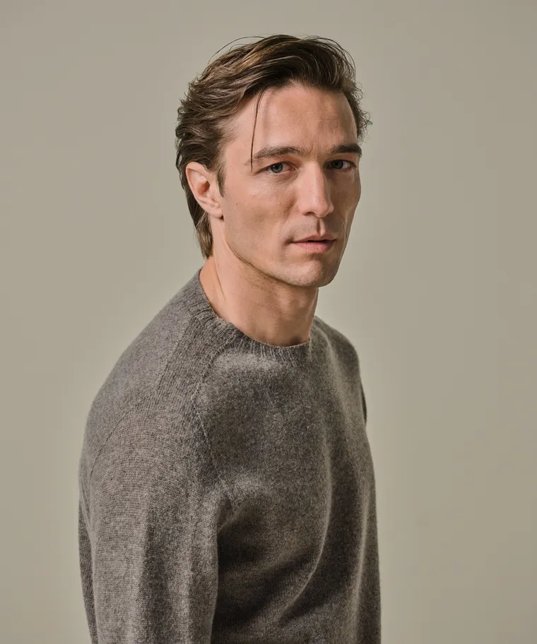 PROFUOMO Round Neck Cashmere Light brown