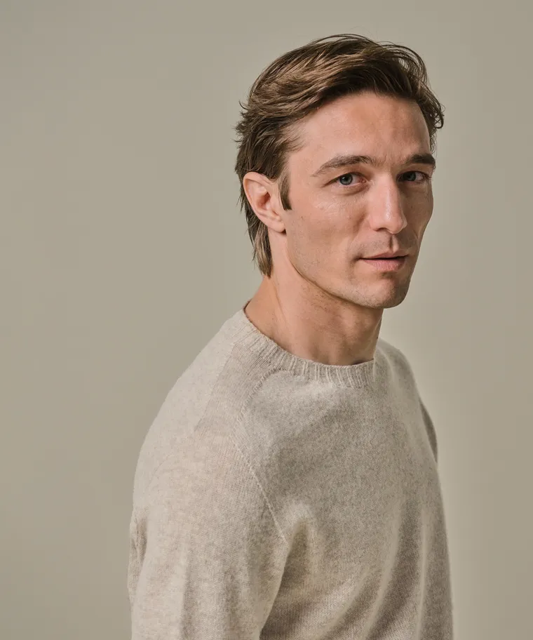 PROFUOMO Round Neck Cashmere Licht zand