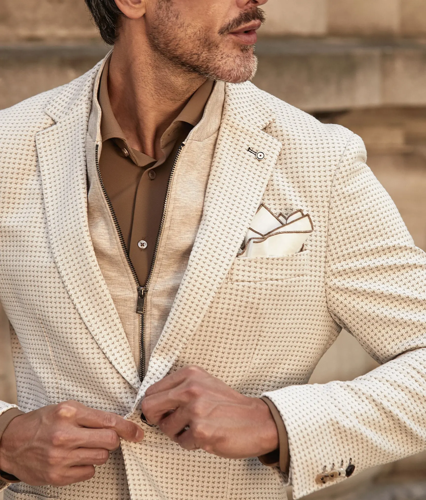 BLUE INDUSTRY  Colbert sand