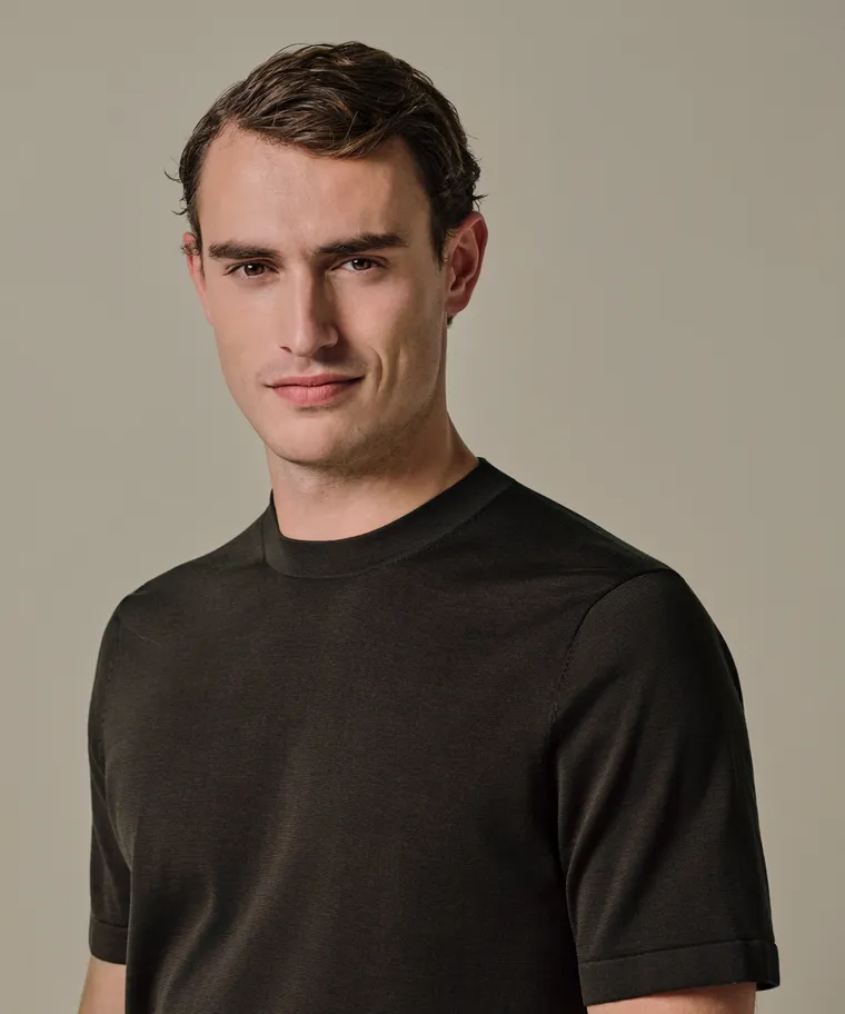 PROFUOMO T-shirt Dark brown