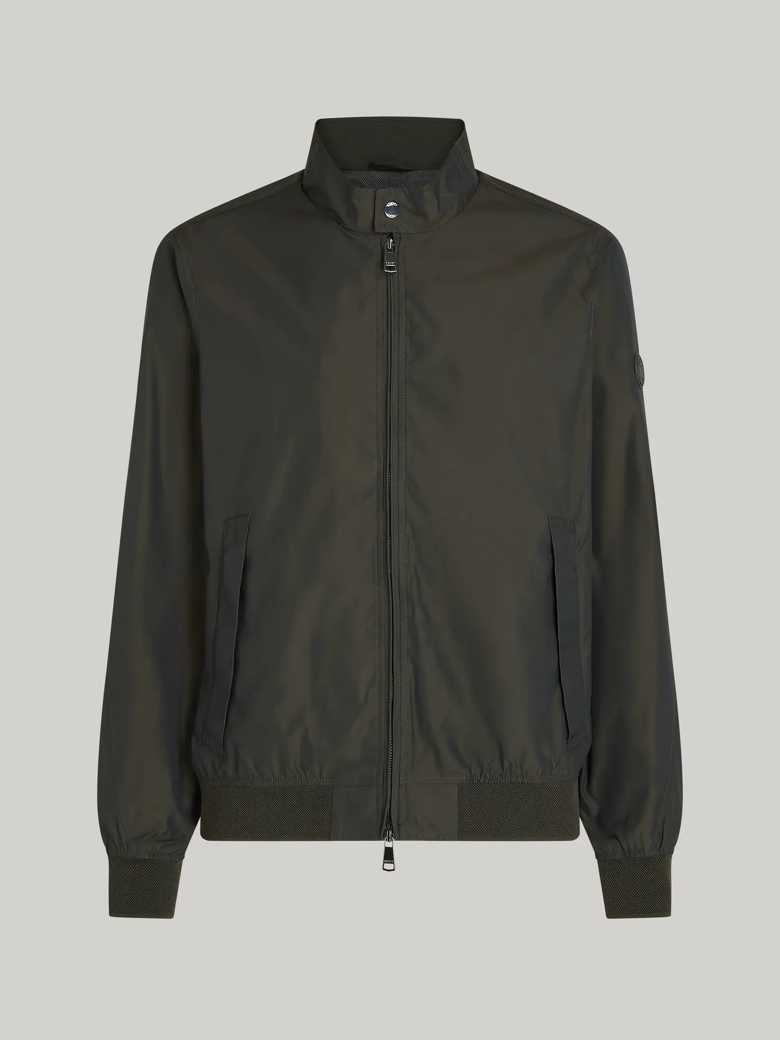 Reset Reset lucas colar reven