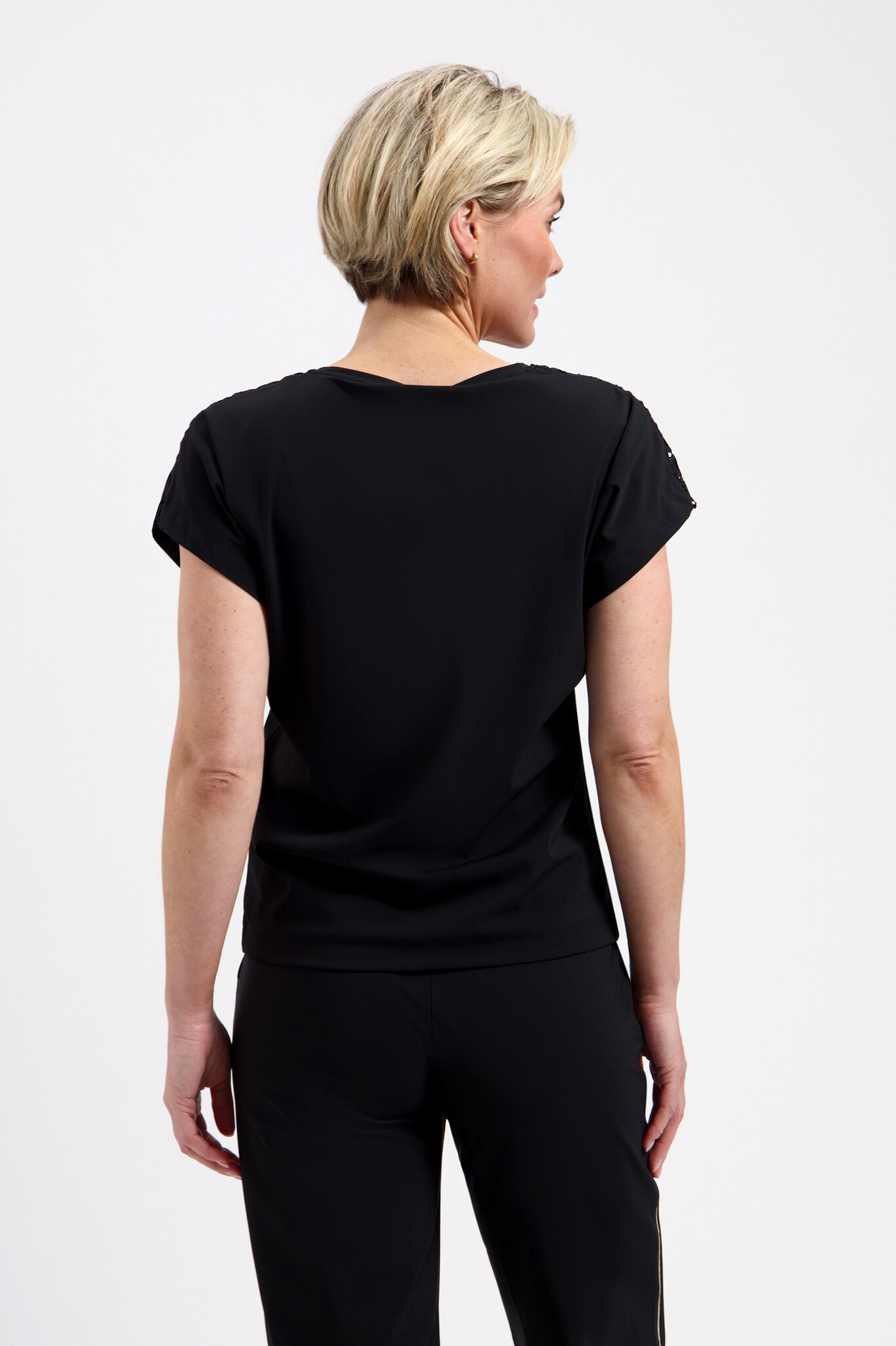 LADY DAY  Lillian black