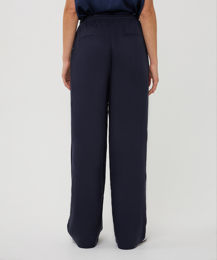 Esqualo  Trousers tencel elastic wb navy