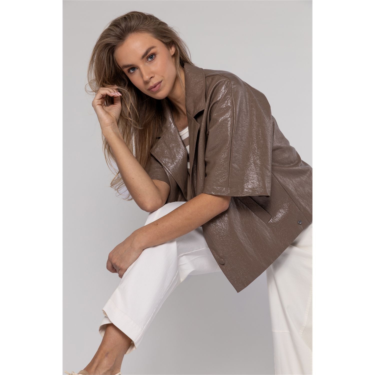 Poools fashion  Jacket lacquer taupe