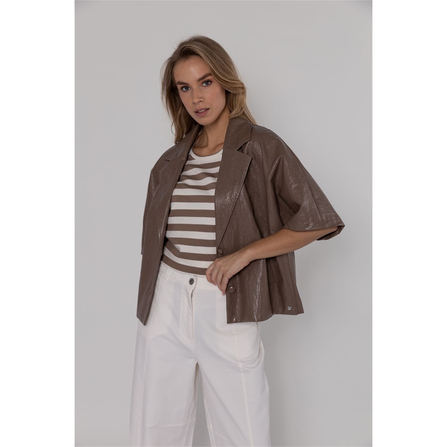 Poools fashion  Jacket lacquer taupe