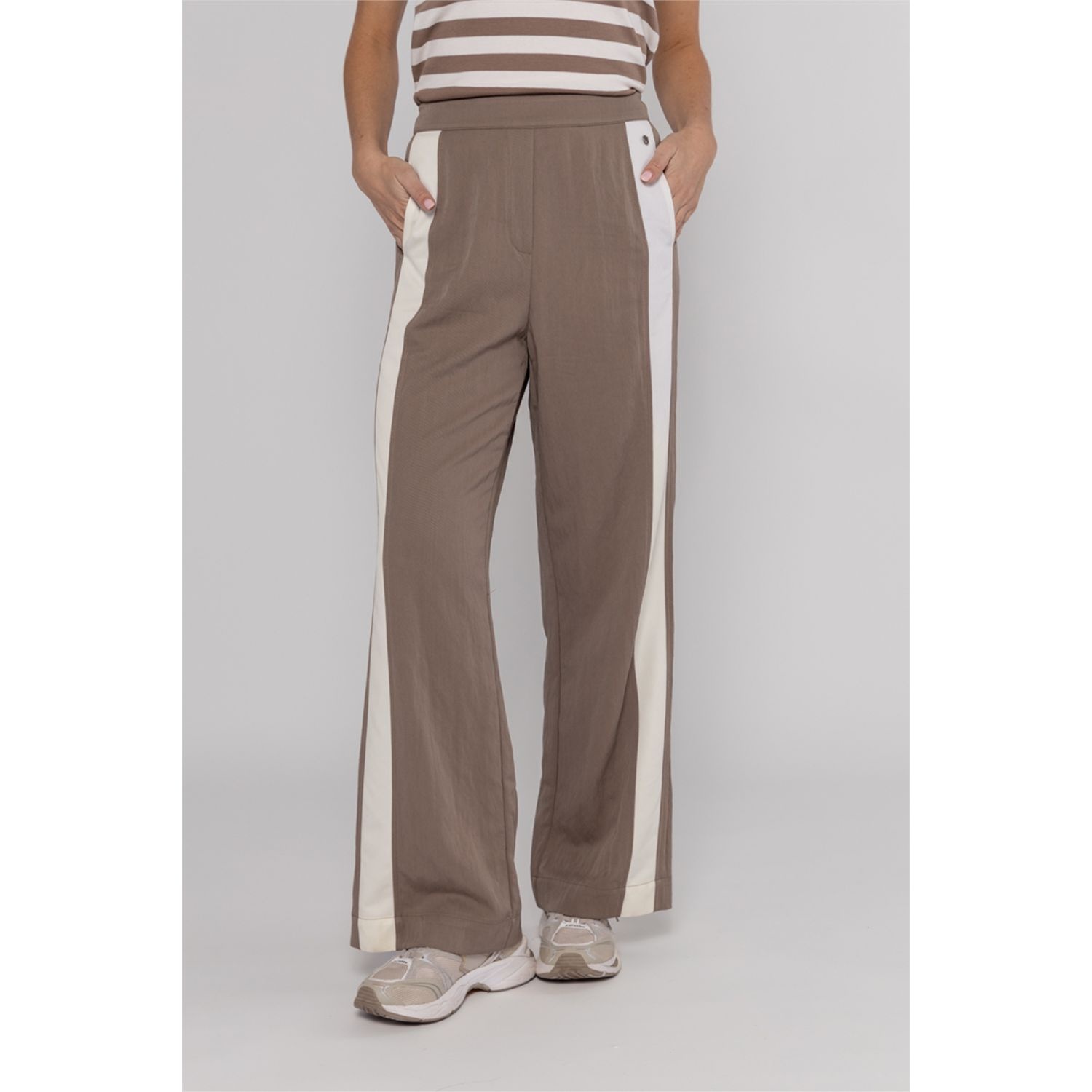 Poools fashion  Pant contrast taupe