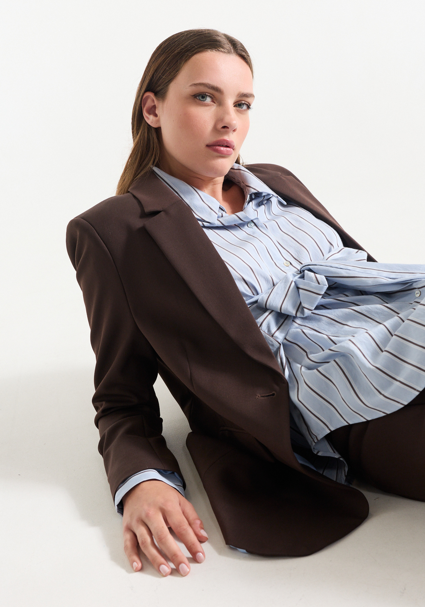 Jansen Amsterdam Livia blouse stripe belt in waist classic collar light blue - dark brown