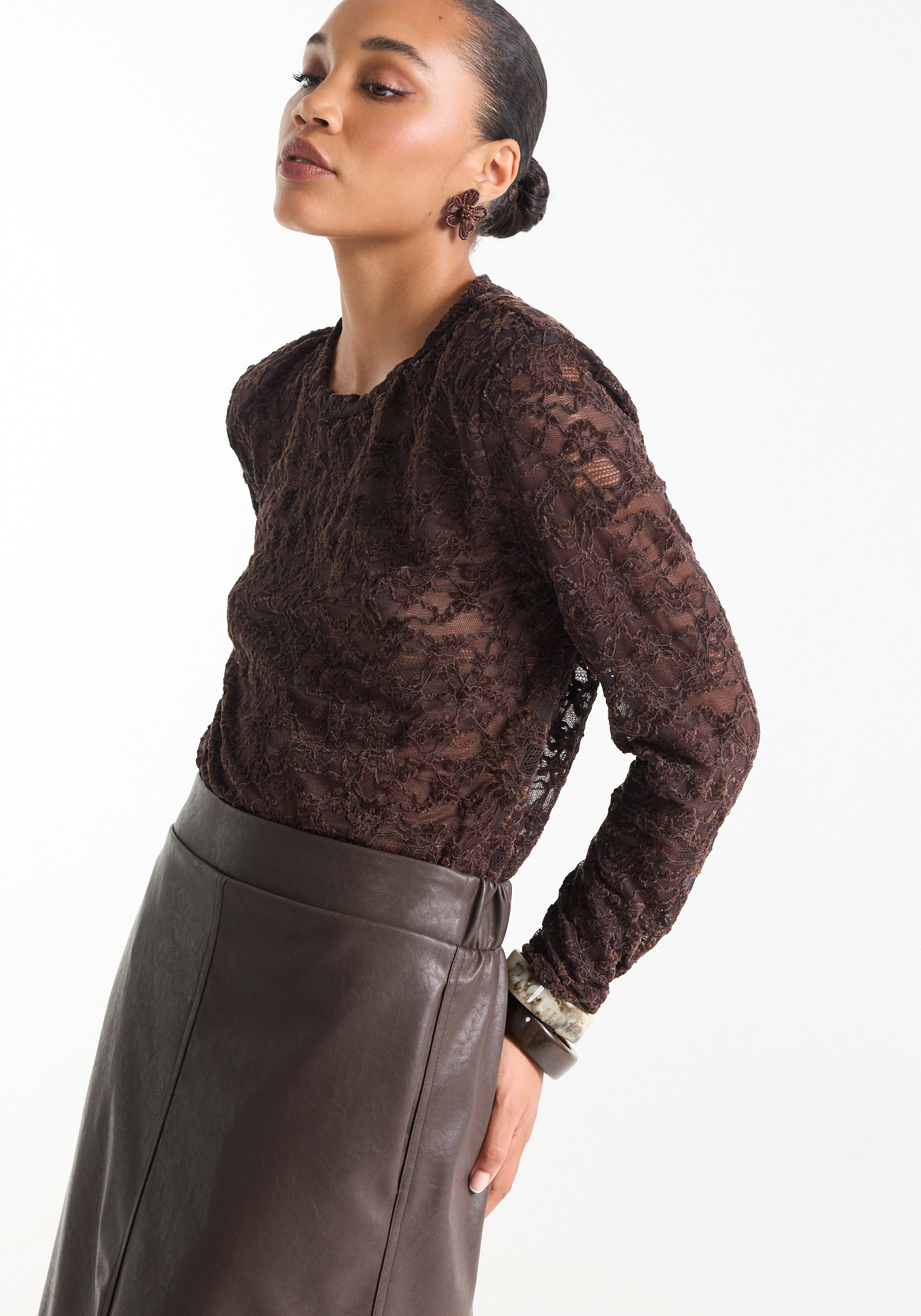 Jansen Amsterdam Kiki top lace shoulderpad long sleeve dark brown