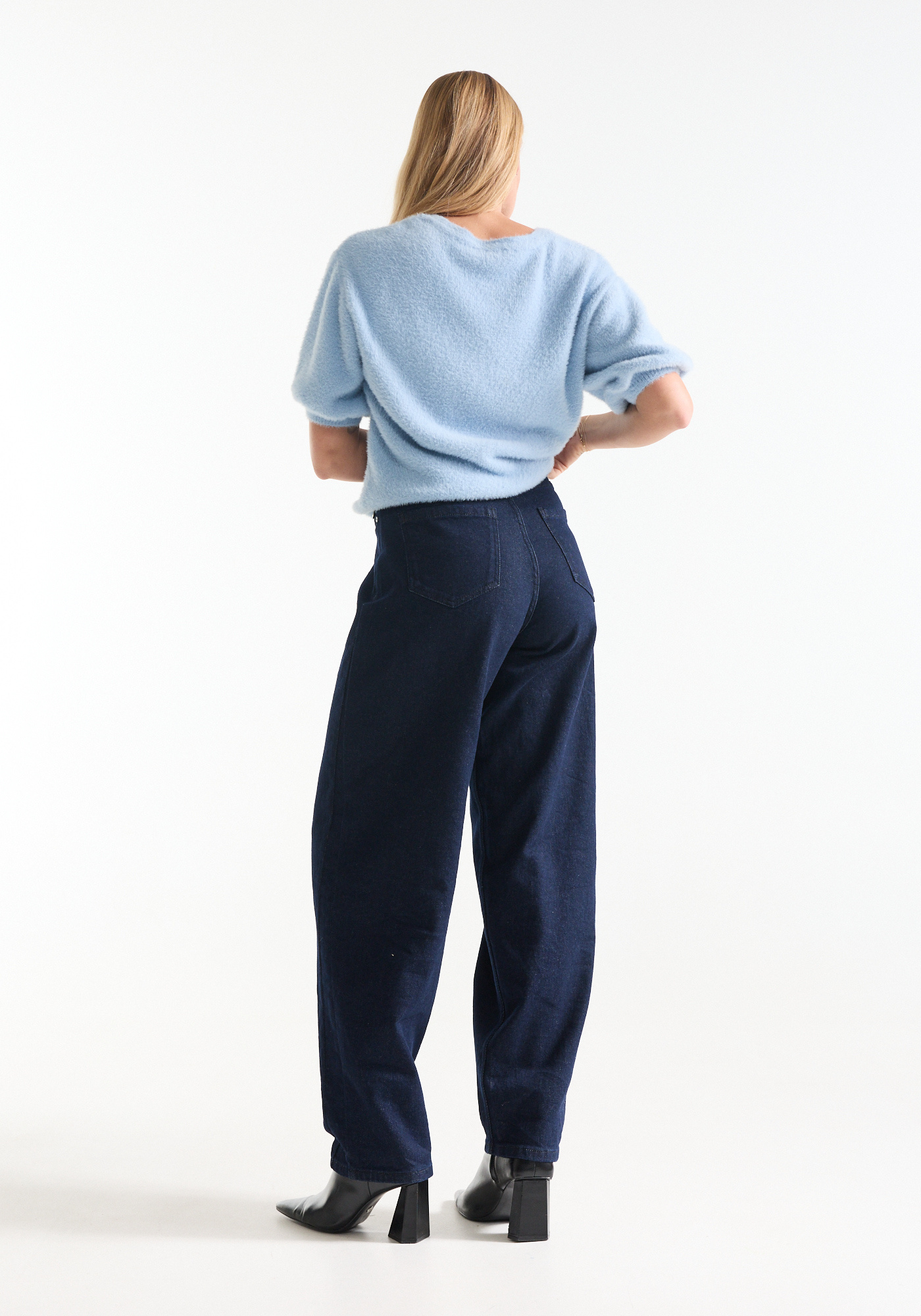 Jansen Amsterdam Jayda jeans barrel long dark blue denim
