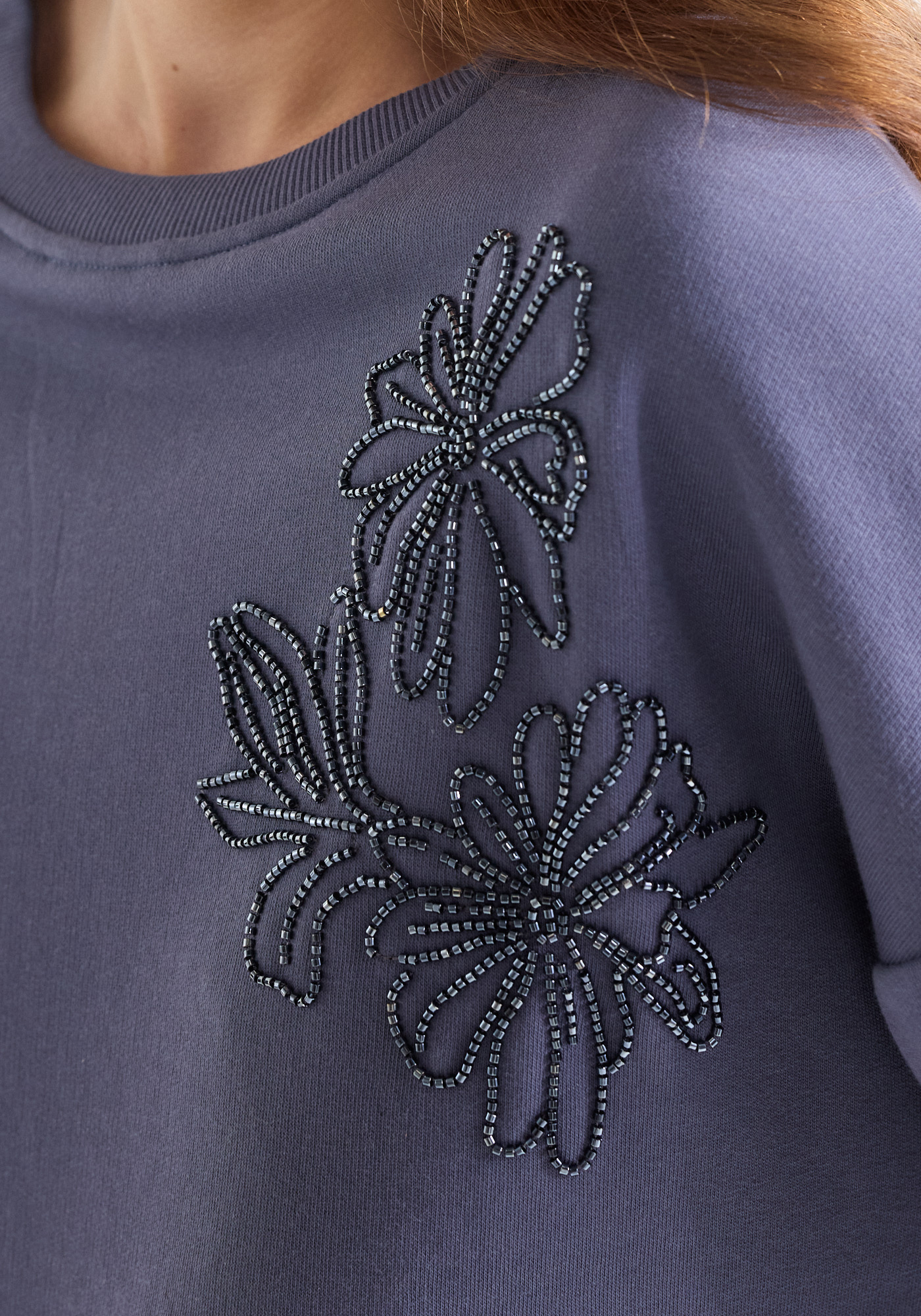 Jansen Amsterdam Candy trui beaded details at left shoulder shadow blue
