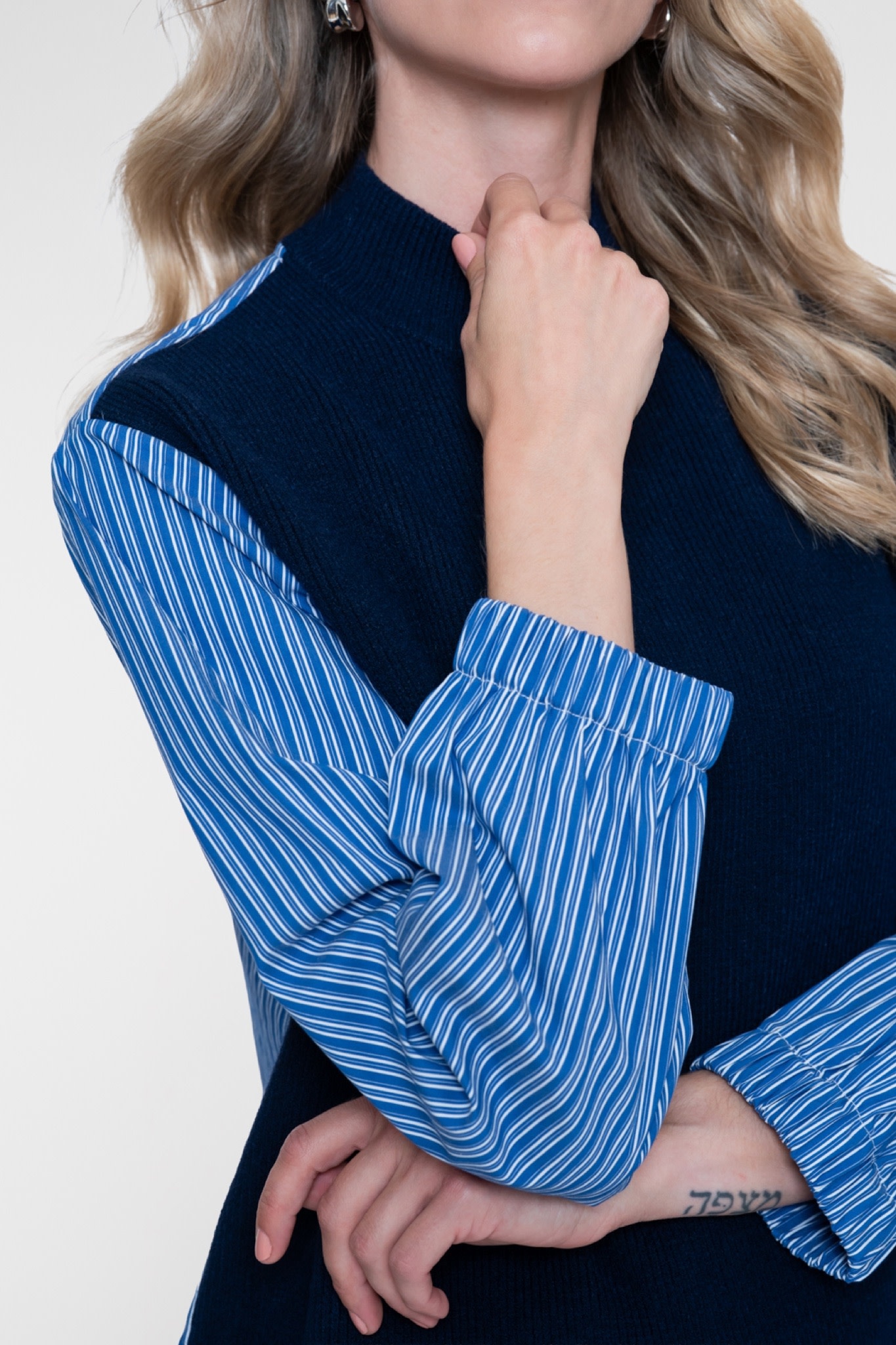 Geisha Pullover met gestreepte mouwen navy