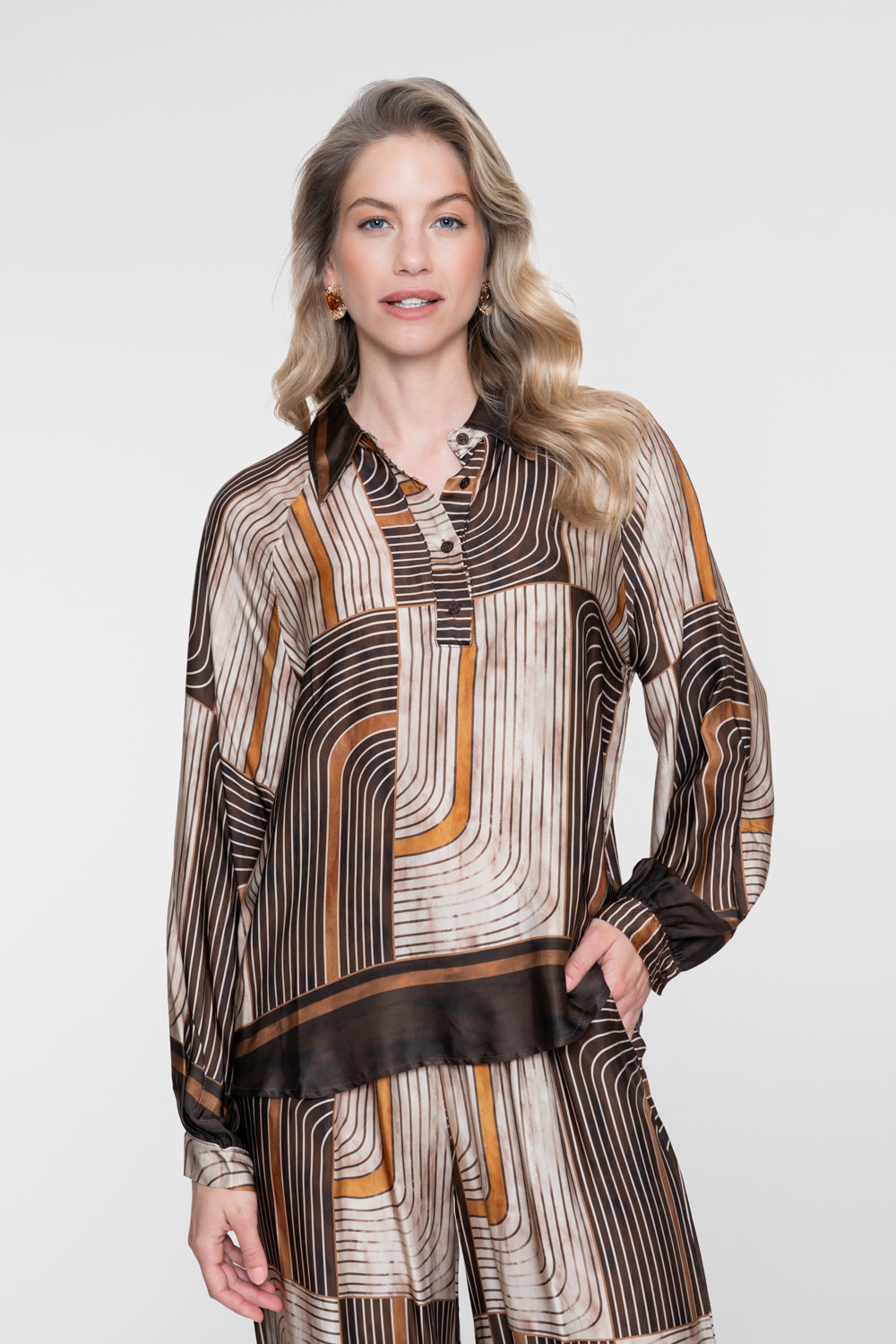 Geisha Blouse met grafische print bruin/zand