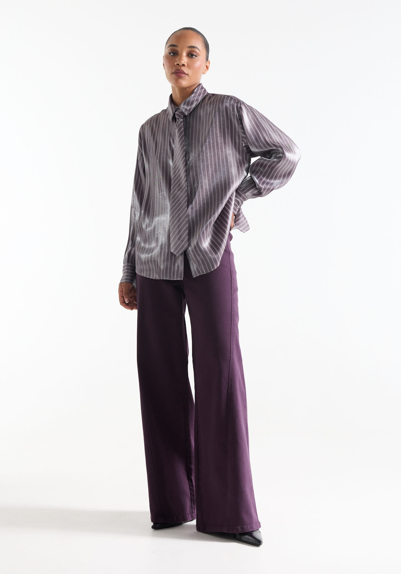 Jansen Amsterdam Inge gestreepte blouse met das paars