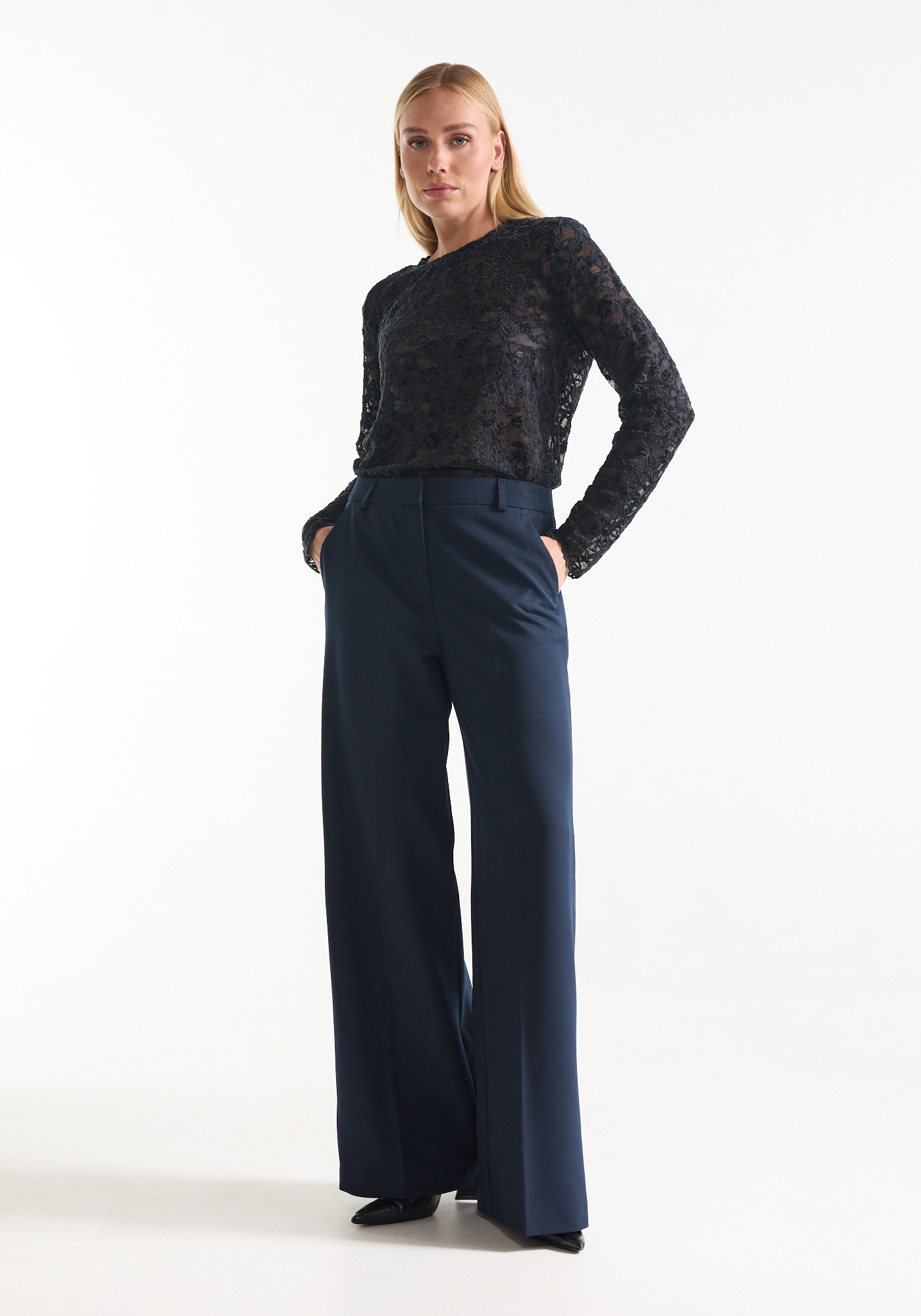 Jansen Amsterdam Kiki kanten top lange mouw donkerblauw