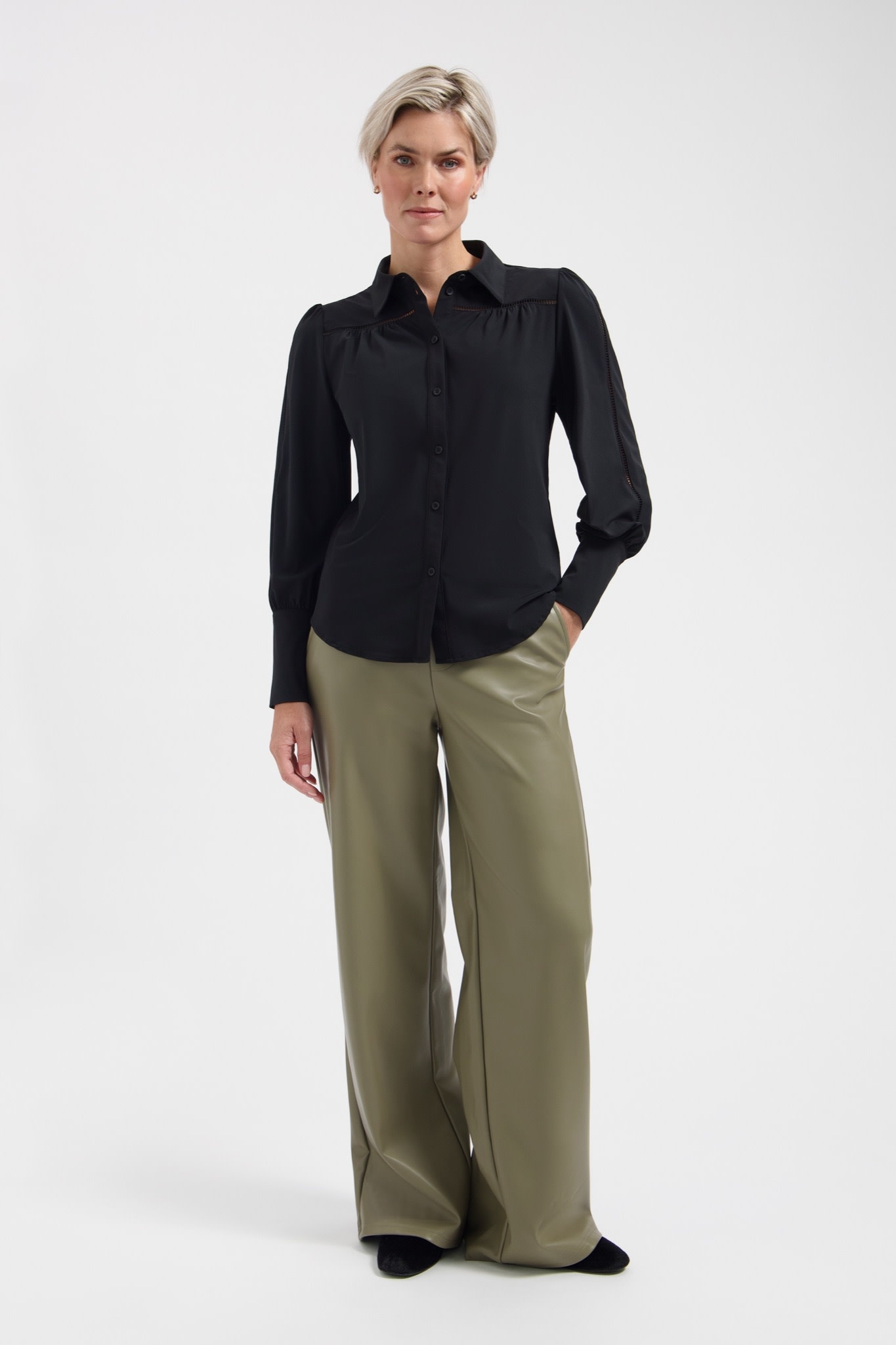 LADY DAY Chelsea wide leg broek leatherlook saliegroen