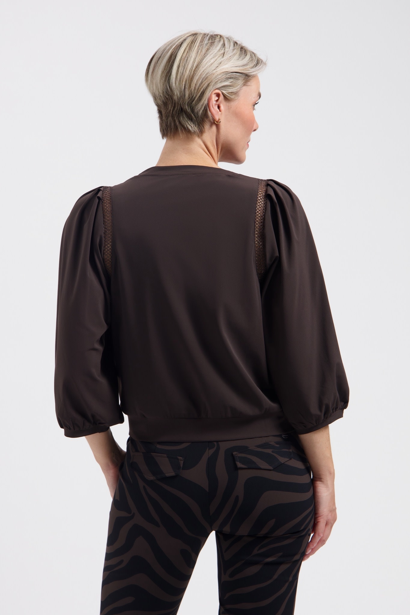 LADY DAY Minta top V-hals driekwart mouw donkerbruin