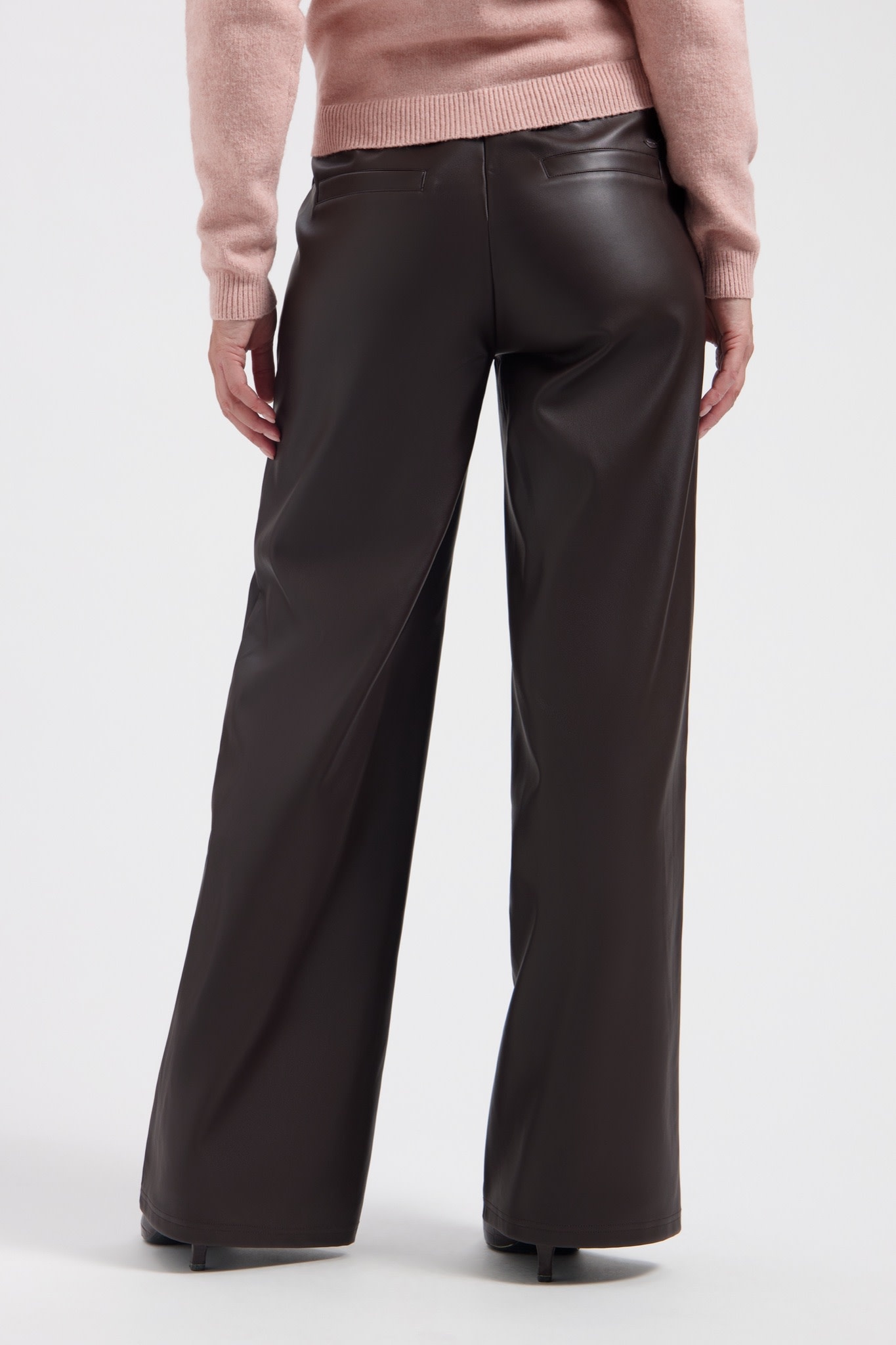 LADY DAY Chelsea wide leg broek leatherlook donkerbruin