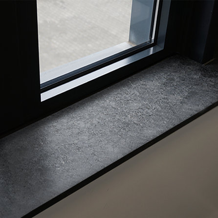 Vensterbank - steel grey graniet - leather finish (mat) - 2 cm dik - op maat - leer / leder look silver grey graniet
