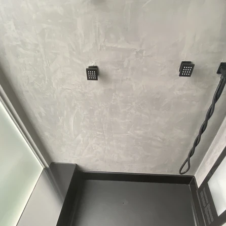 Sample zwart - kwartscomposiet - gepolijst (glans) - 2 cm dik - op maat - materiaal proefstuk / monster van glanzende zwarte quarts / quartz composiet