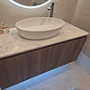 Sample marmerlook wit luxe - kwartscomposiet - gepolijst (glans) - 2 cm dik - op maat - materiaal proefstuk / monster - glanzend witte marmer imitatie van quarts / quartz composiet
