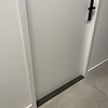 Sample marmerlook donkergrijs - kwartscomposiet - gepolijst (glans) - 2 cm dik - op maat - materiaal proefstuk / monster van glanzende donkergrijze marmer imitatie van quarts / quartz composiet