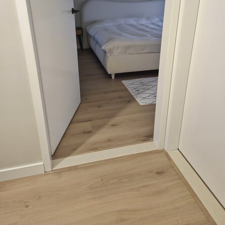Sample crema marfil look - marmercomposiet - gepolijst (glans) - 2 cm dik - op maat - materiaal proefstuk / monster van glanzende spaanse marmer imitatie van marmer composiet
