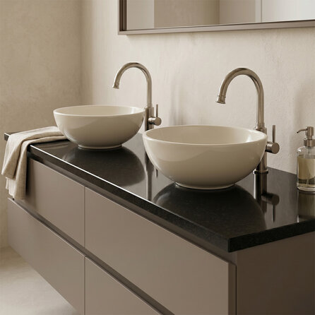 Wastafelblad - nero assoluto graniet - gepolijst (glans) - 2 cm dik - op maat - glanzend zwart (absolute black) graniet - voor opzet wasbak / waskom