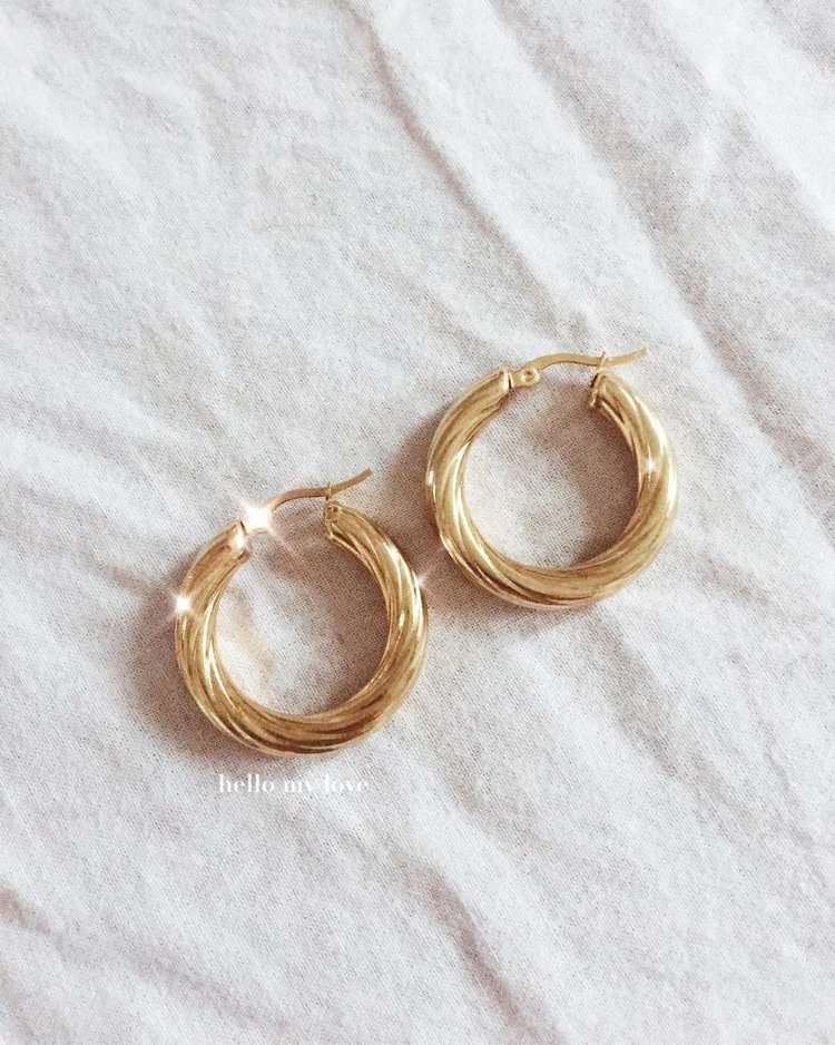 Gold Stella Hoop Earrings