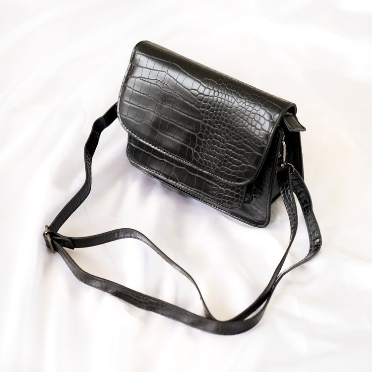 Sage Croco Bag / Black