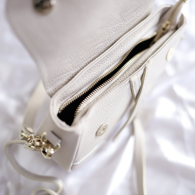 Lulu Moon Bag / Ecru