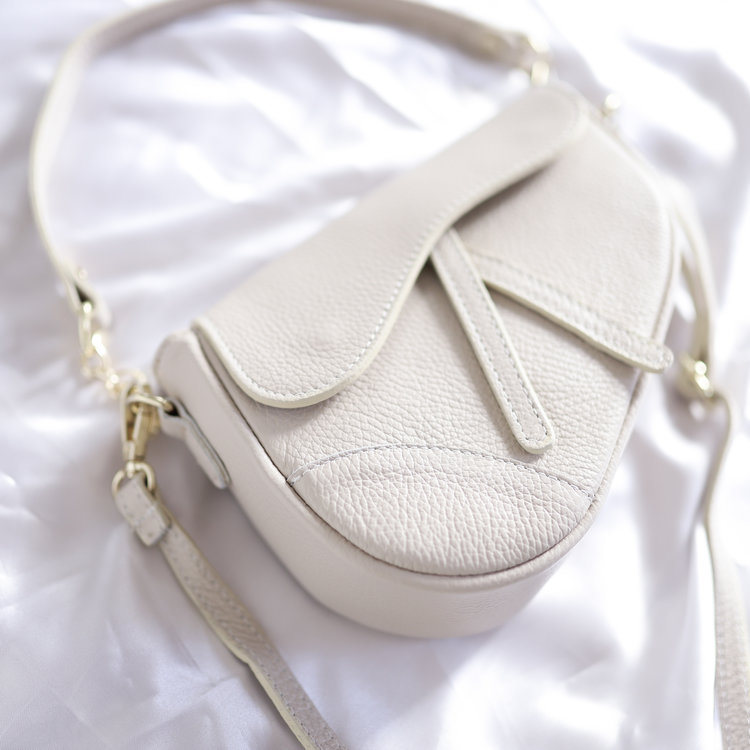 Lulu Moon Bag / Ecru