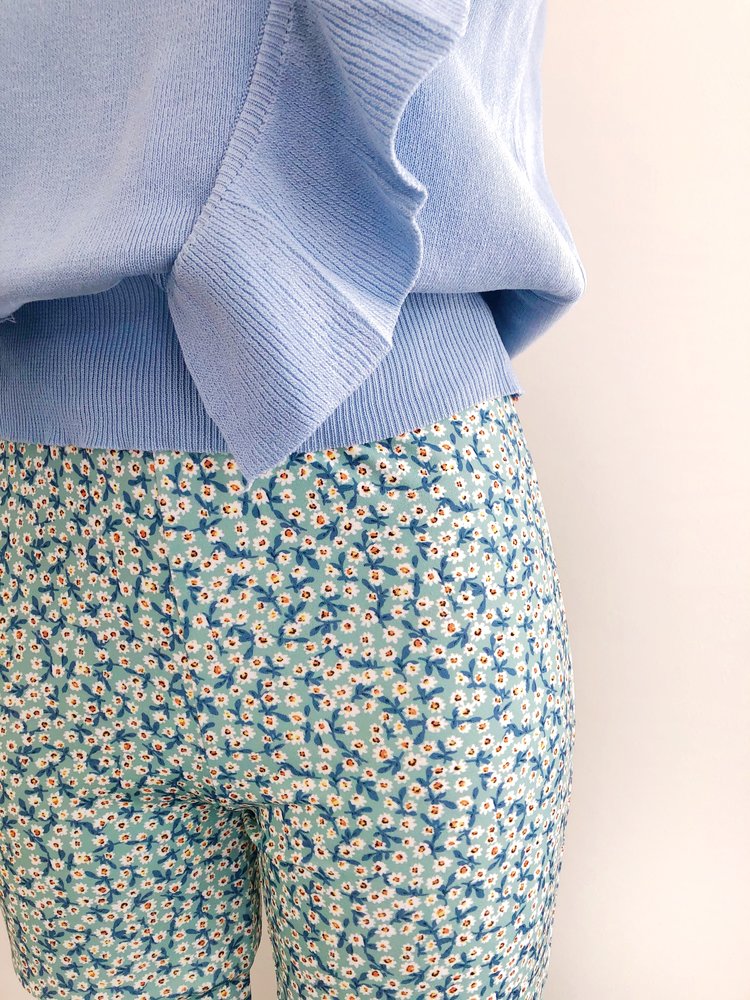 Clara Flower Flared Leggings / Mint Green