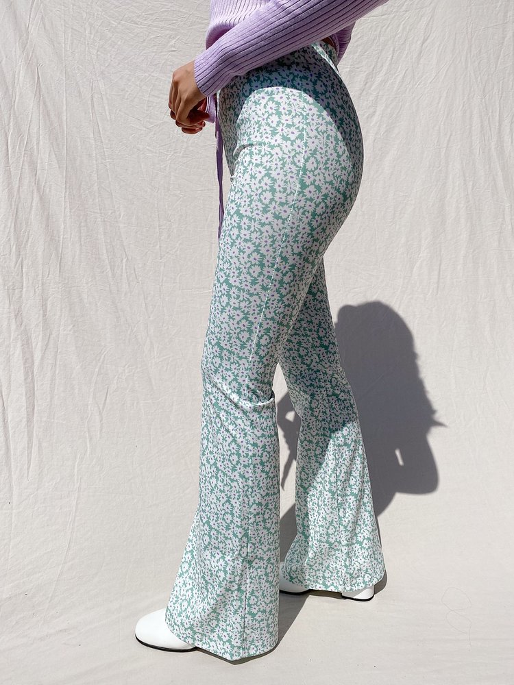 Maika Flower Flared Leggings / Green