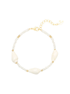 Faye Shell Beads Bracelet