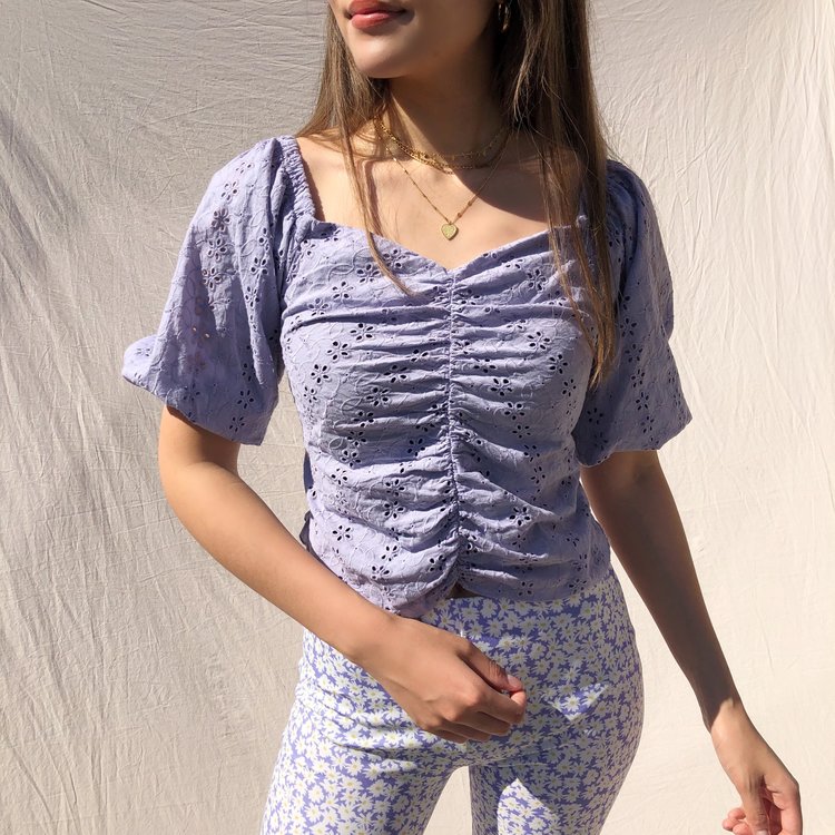 Majella Embroidered Top / Blue Lilac