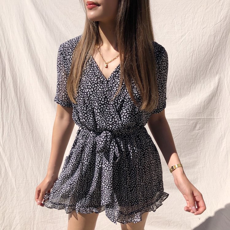 Xari Leopard Playsuit / Black